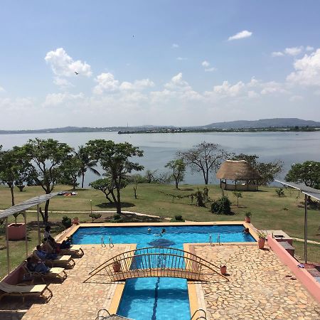 Samuka Island Retreat Villa Jinja Eksteriør billede