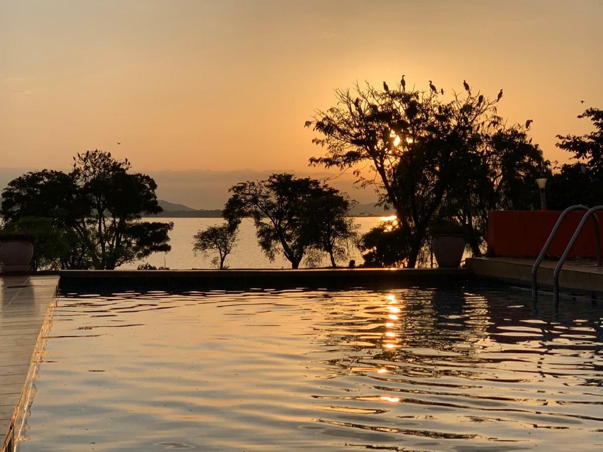 Samuka Island Retreat Villa Jinja Eksteriør billede